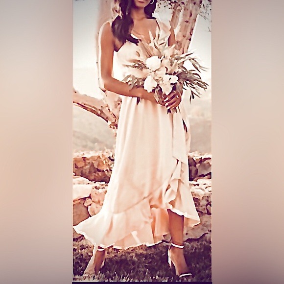 Show Me Your Mumu Samantha Ruffle faux Wrap Dress champagne color Size MED. NWT - Picture 1 of 11